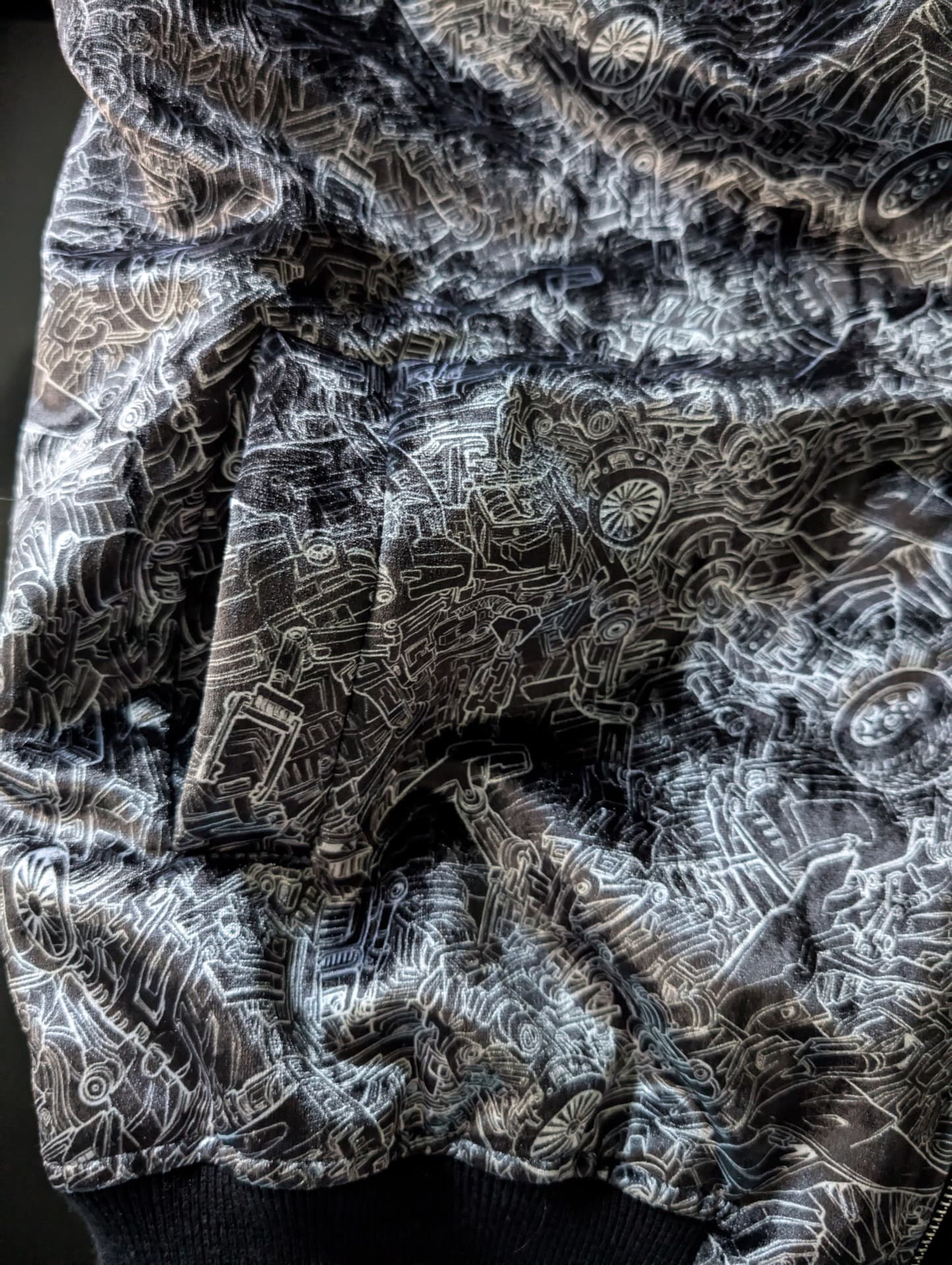 Alloy 000 Pattern Detail